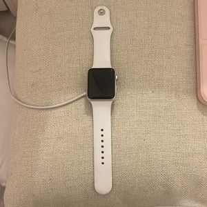 Apple Watch Series 3, perfect condition, only worn a few times. 42 mm screen